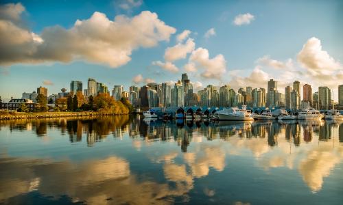 a beautiful photo of Vancouver with clear skies