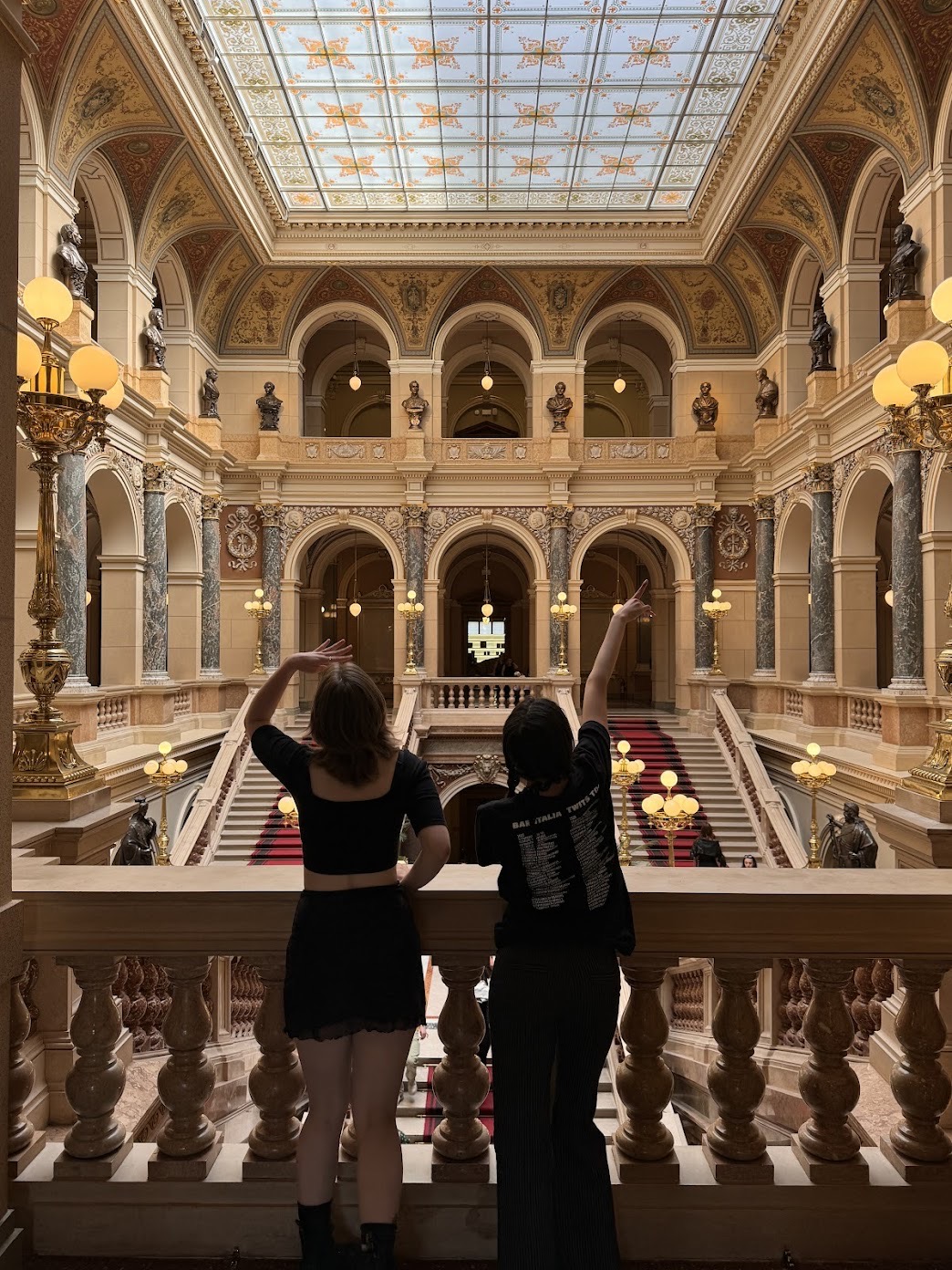 Very Natural Poses at the Národní Muzeum