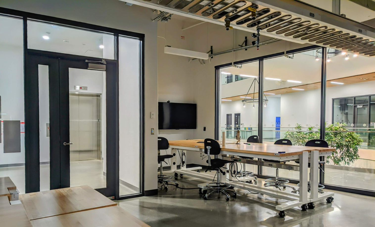 Inside the lab where meetings take place