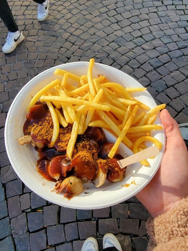 Currywurst for 5 euros