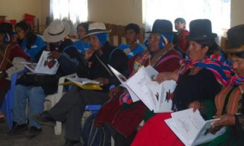 Group of elderly Bolivians 
